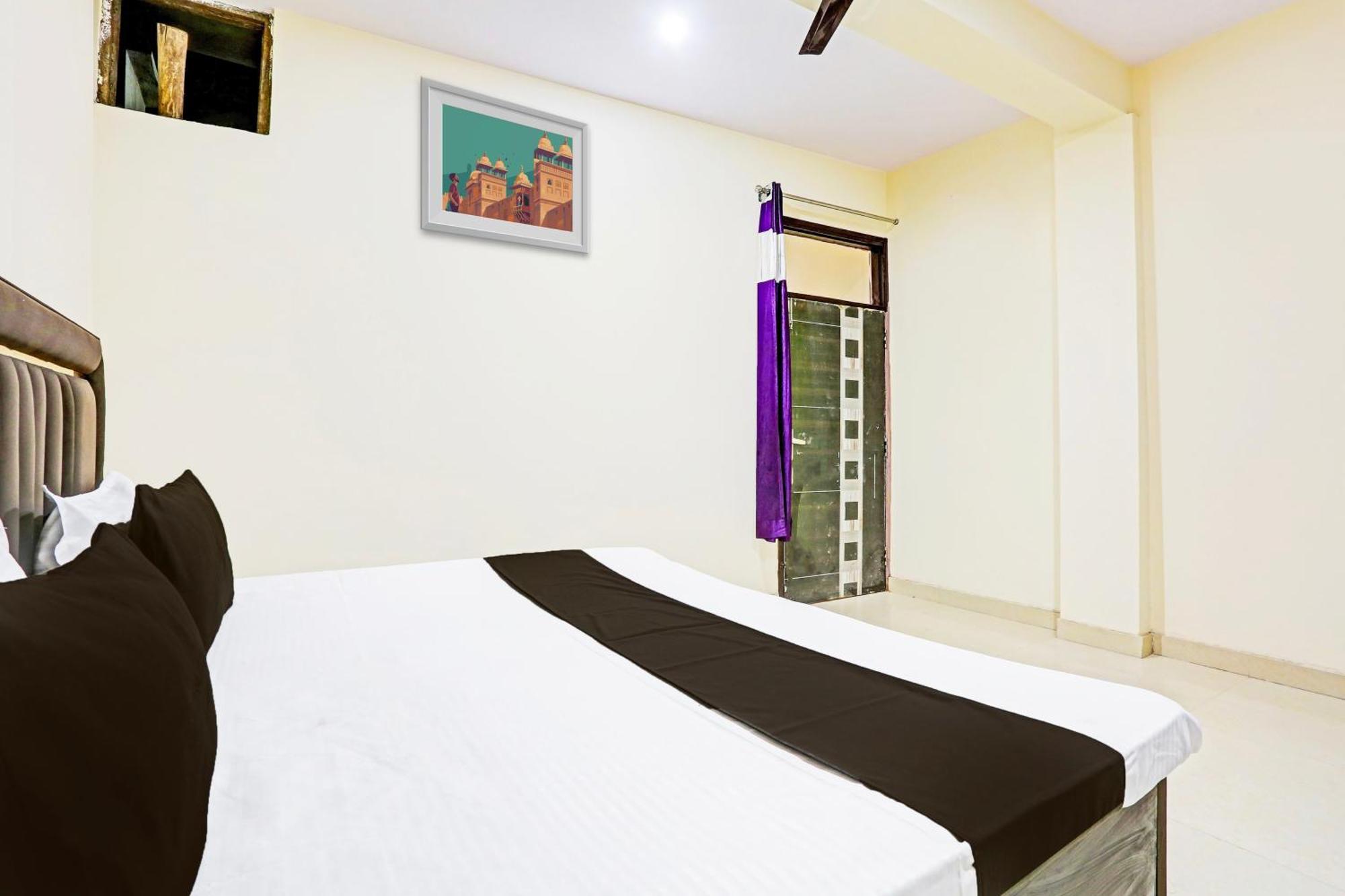 Hotel O Redbull Inn Gurgaon Exterior foto